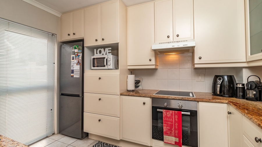 To Let 3 Bedroom Property for Rent in Diep River Western Cape